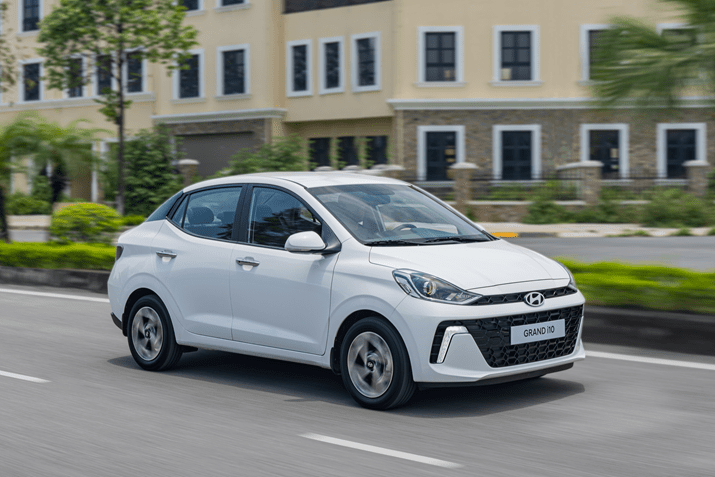 Hyundai i10 Sedan 2025 1